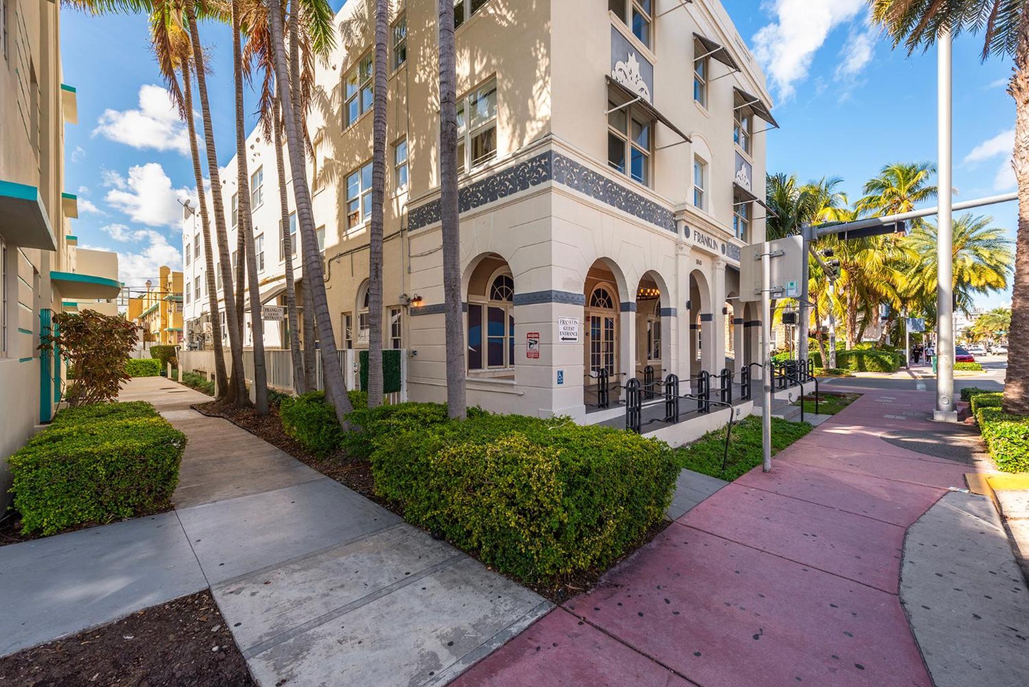 Luxuri Suites Miami Beach Buitenkant foto